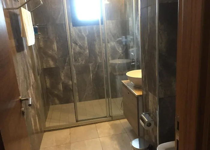 Livana Hotel