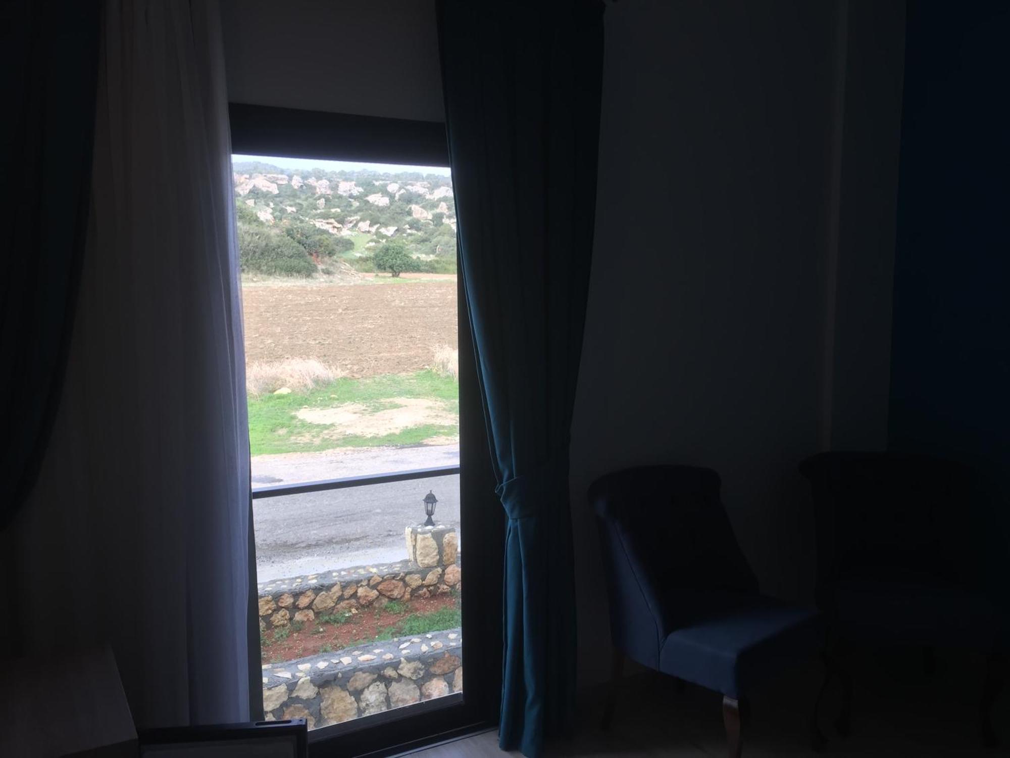 Livana Otel